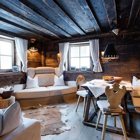 Bad Moos Aparthotel 4*