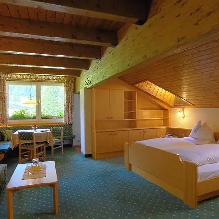 Bad Moos Apartmanhotel Sesto